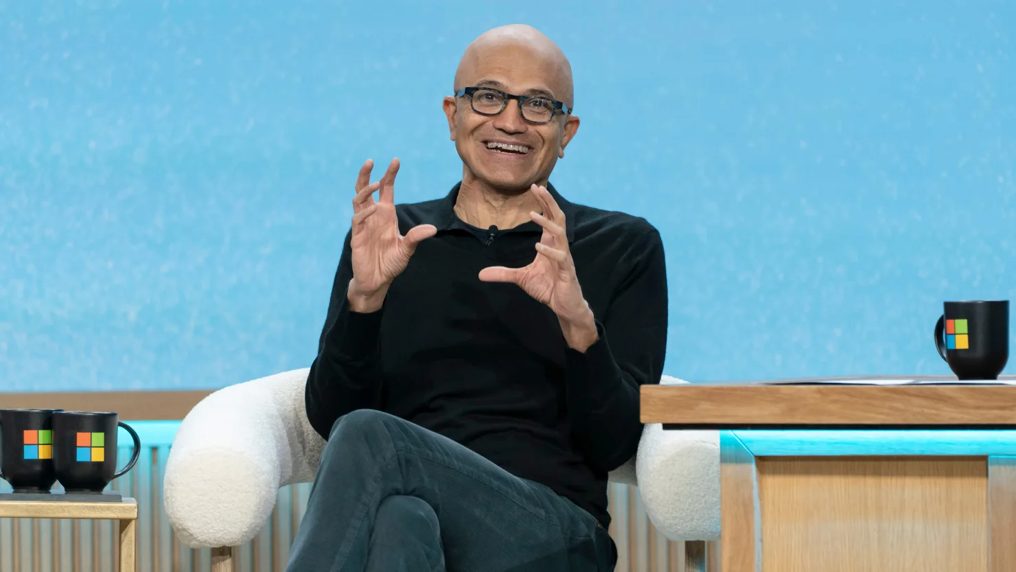 Microsoft Stock Surges 9% on Earnings Beat and Robust Forecast