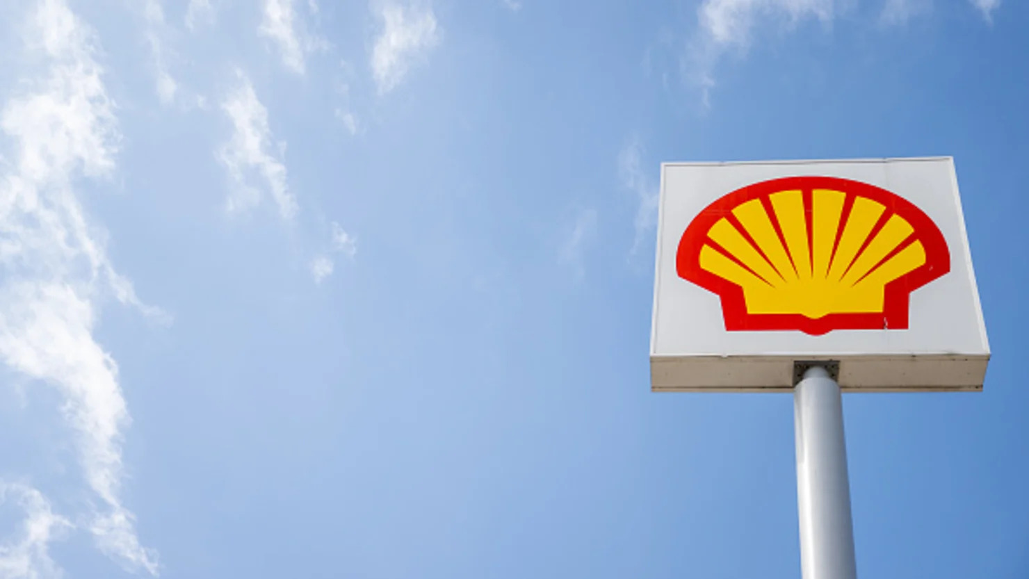 Shell Launches $3.5B Share Buyback After Q1 2025 Profit Beat